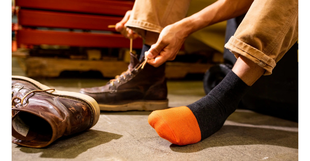 How to Choose the Right Socks for Your Work?